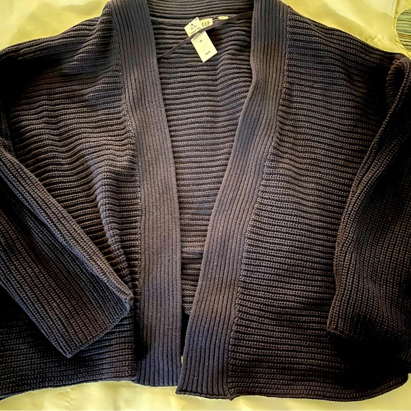 GAP Sweaters - NWT. Gap sweater cardigan. Woman’s size XXL